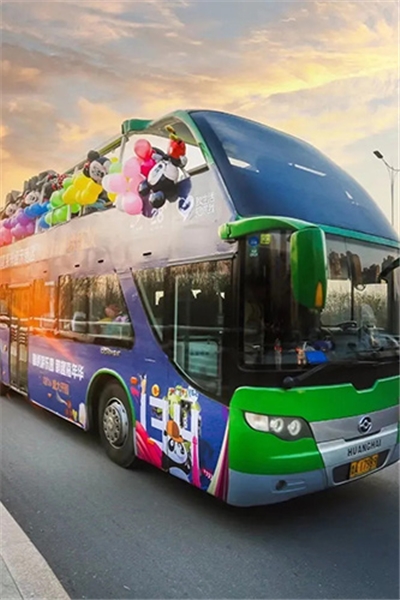 旅游車系列 